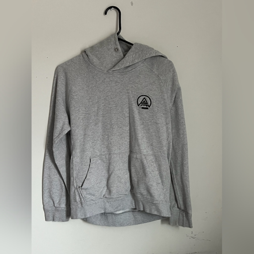 American Eagle gray hooded sweatshirt